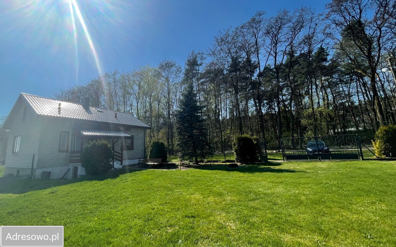 dom wolnostojący, 2 pokoje Adamowice. Zdjęcie 4