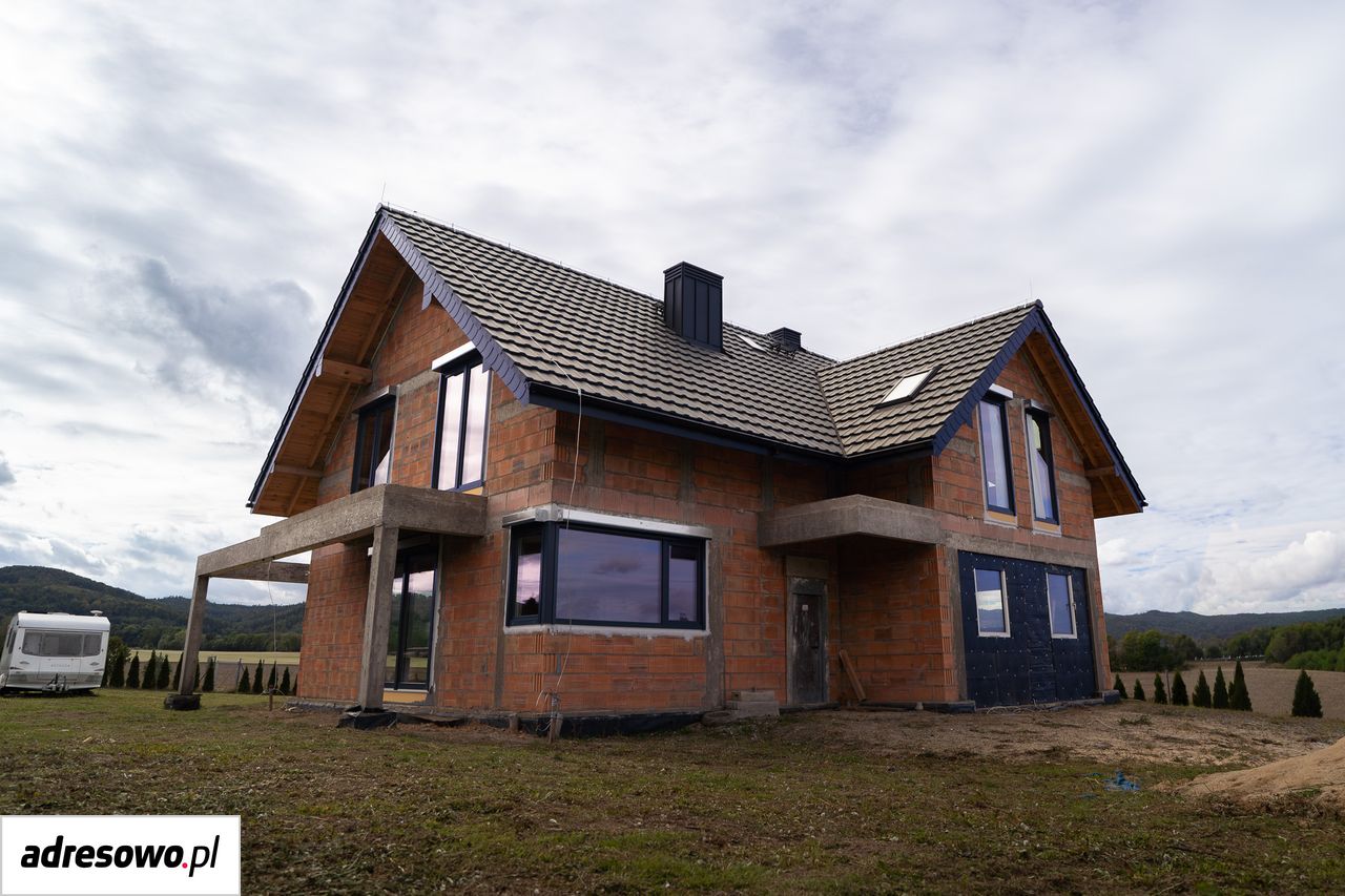 dom wolnostojący, 6 pokoi Budzów Budzów-Kolonia. Zdjęcie 1