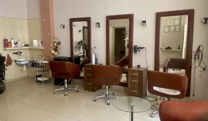 Lokal Brzeg Centrum, rynek Rynek