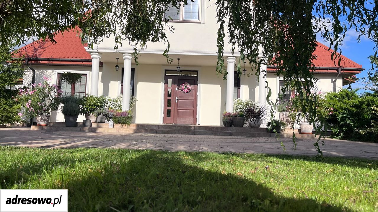 dom wolnostojący, 6 pokoi Radzymin. Zdjęcie 1