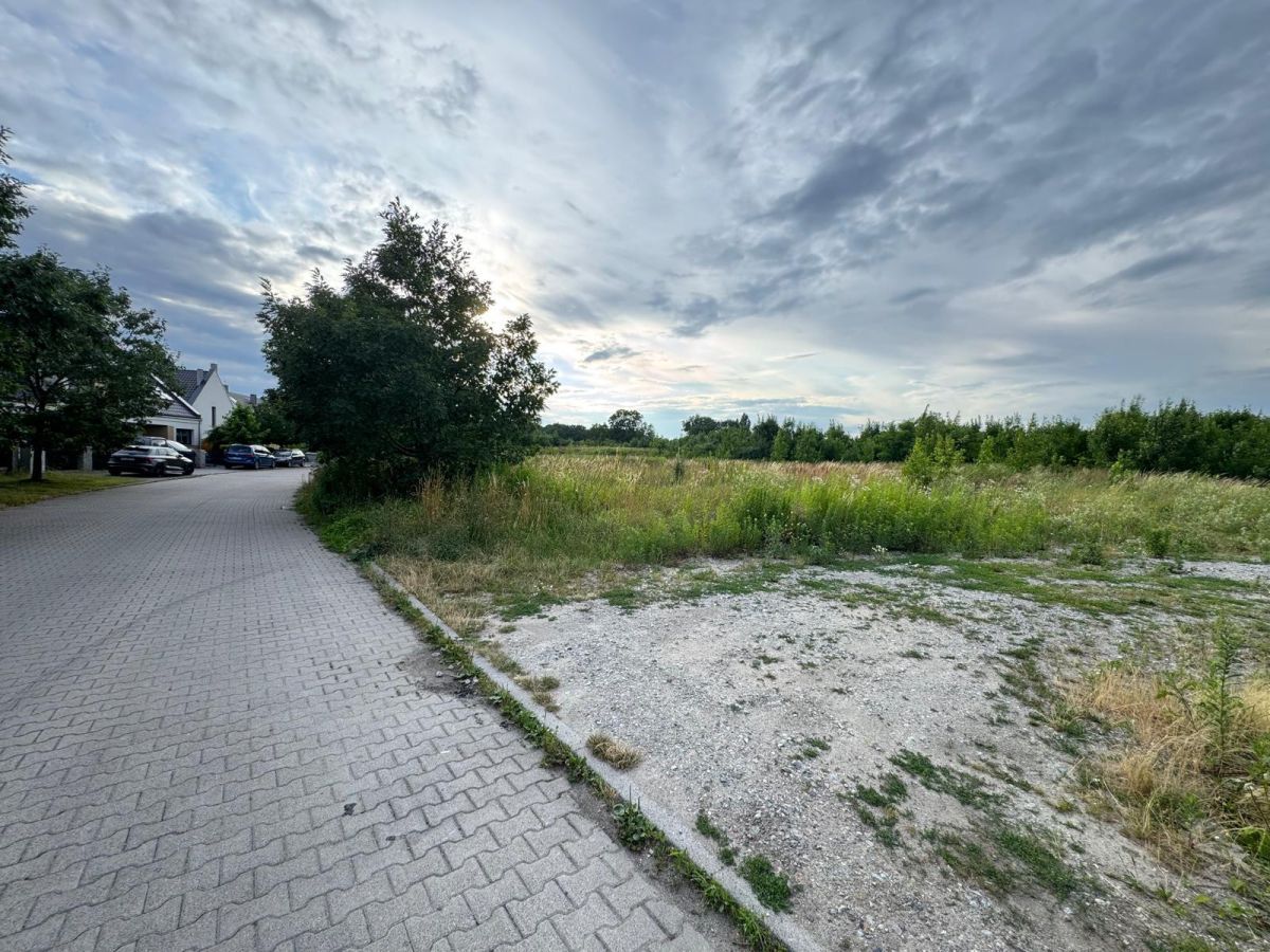 Działka budowlana Radomierzyce. Zdjęcie 9