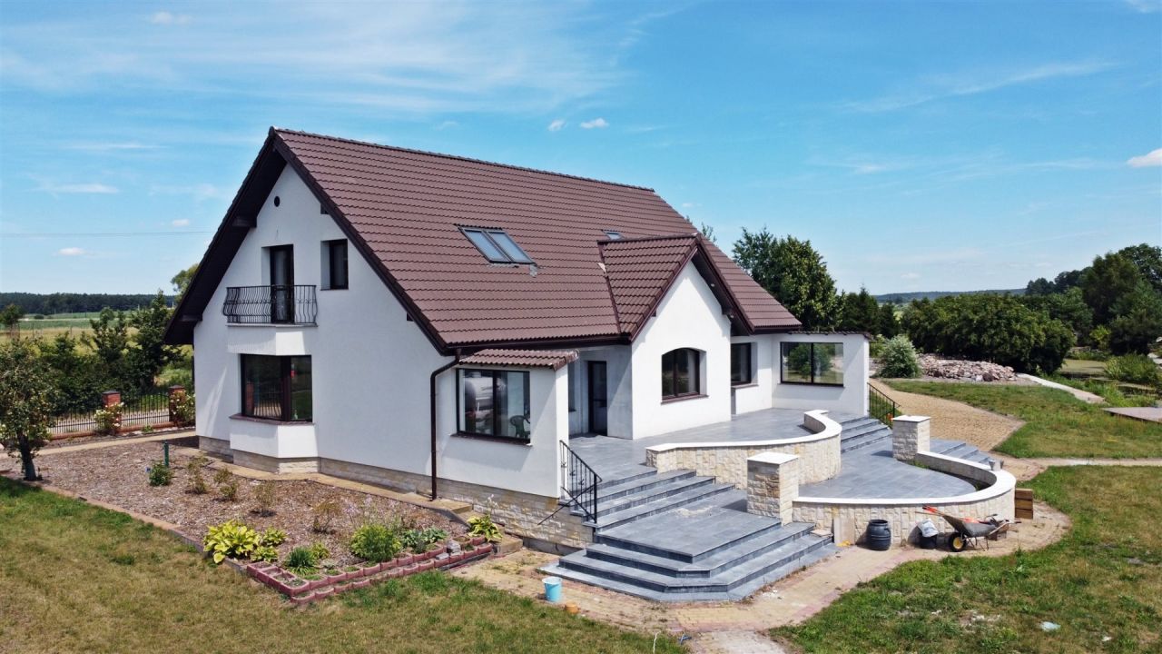 dom wolnostojący, 4 pokoje Grodzisko