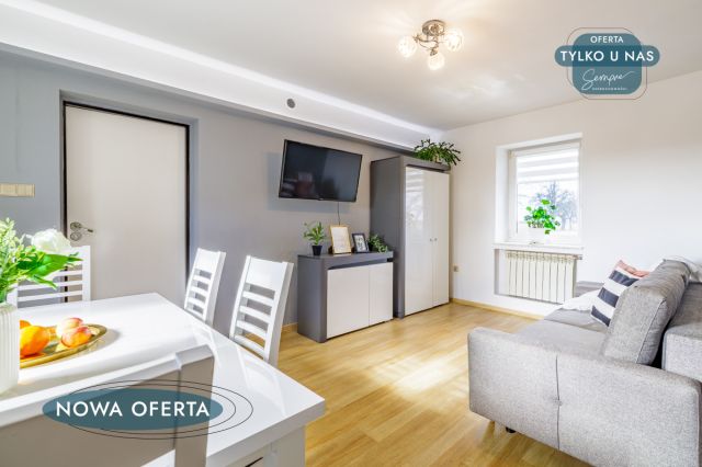 dom wolnostojący, 2 pokoje Morawki. Zdjęcie 3