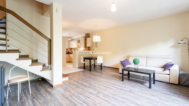 dom szeregowy, 4 pokoje Bibice, ul. Leśna. Zdjęcie 23