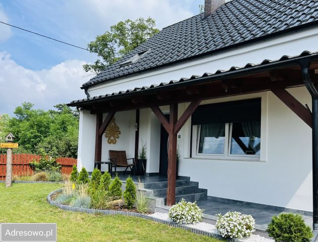 dom wolnostojący, 4 pokoje Bagno. Zdjęcie 1