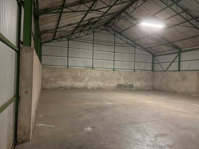 Hala/magazyn Gaj Wielki. Zdjęcie 5