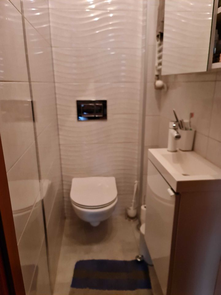 dom wolnostojący Miechów, os. Stefana Żeromskiego. Zdjęcie 8