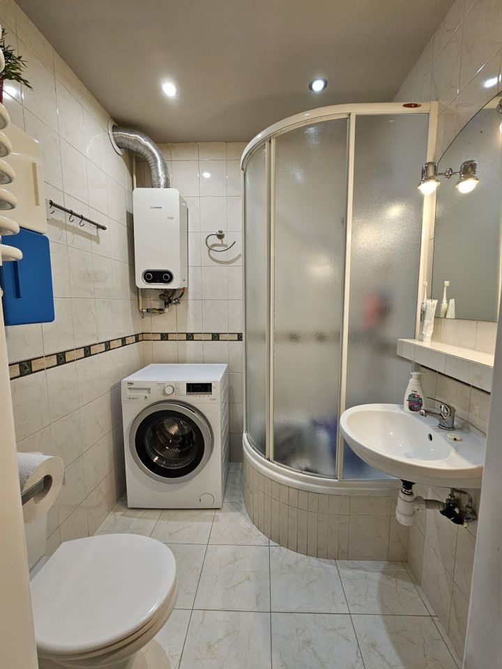 Mieszkanie 3-pokojowe Bielsko-Biała, ul. I Armii Wojska Polskiego. Zdjęcie 4