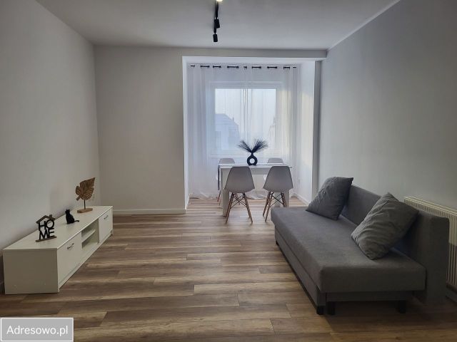 Mieszkanie 3-pokojowe Bielany Wrocławskie, ul. Sosnowa. Zdjęcie 1