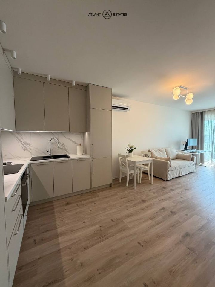 Mieszkanie 2-pokojowe Wrocław Stare Miasto, Most Władysława Sikorskiego. Zdjęcie 2