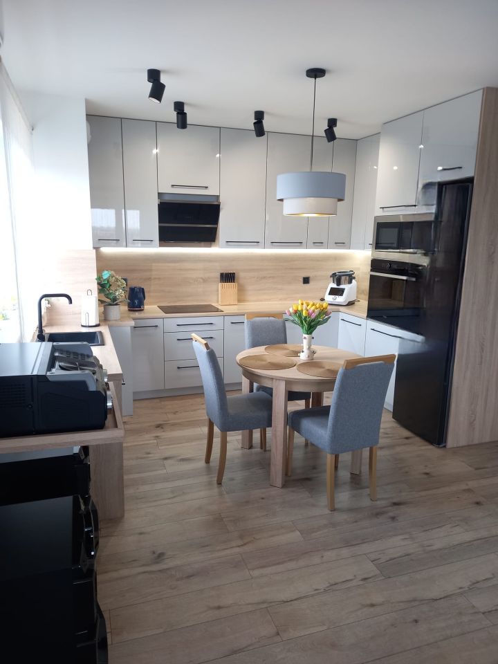 Mieszkanie 4-pokojowe Elbląg Centrum, ul. Królewiecka. Zdjęcie 1