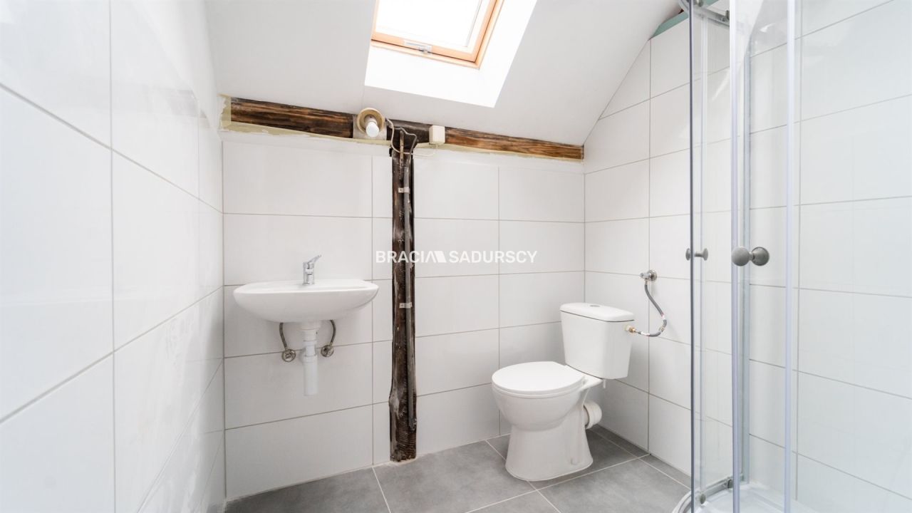 dom wolnostojący, 10 pokoi Skawina, ul. Żwirowa. Zdjęcie 19