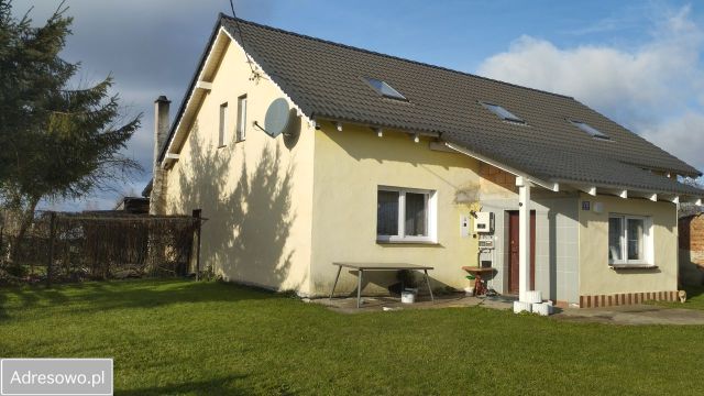 dom wolnostojący, 6 pokoi Wykroty. Zdjęcie 1