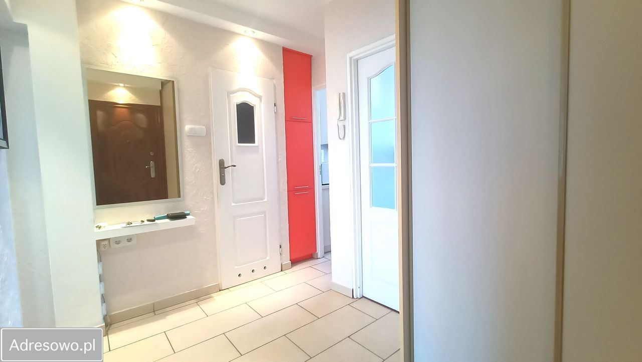 Mieszkanie 3-pokojowe Zielona Góra Centrum, ul. Powstańców Warszawy. Zdjęcie 16