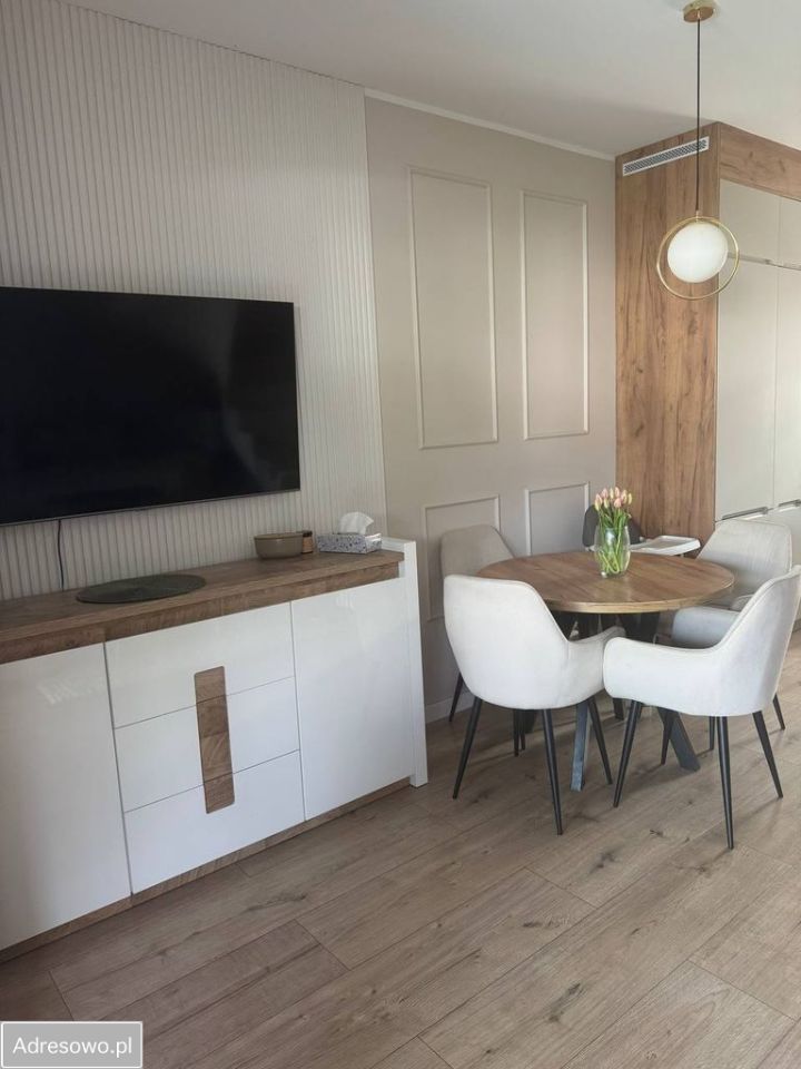 dom szeregowy, 3 pokoje Falenty Nowe, ul. Apartamentowa. Zdjęcie 3