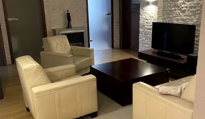 Mieszkanie 4-pokojowe Katowice Śródmieście, ul. Józefa Lompy