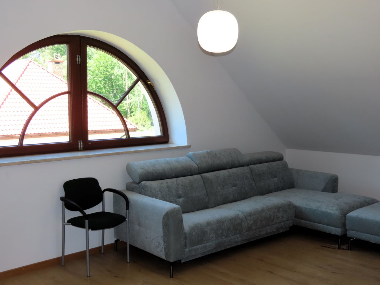 dom wolnostojący, 5 pokoi Chynów. Zdjęcie 13