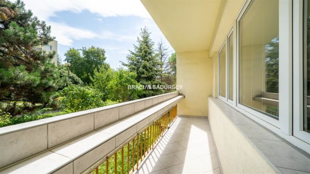 Mieszkanie 3-pokojowe Kraków Mistrzejowice, os. Złotego Wieku. Zdjęcie 3