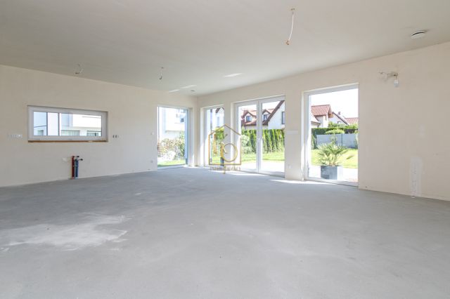 bliźniak, 5 pokoi Tyniec Mały, ul. Dolna. Zdjęcie 7