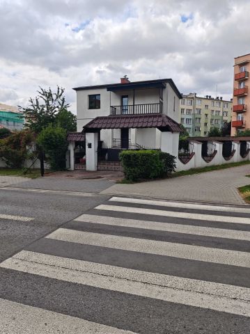 dom wolnostojący Krasnystaw, ul. PCK. Zdjęcie 1