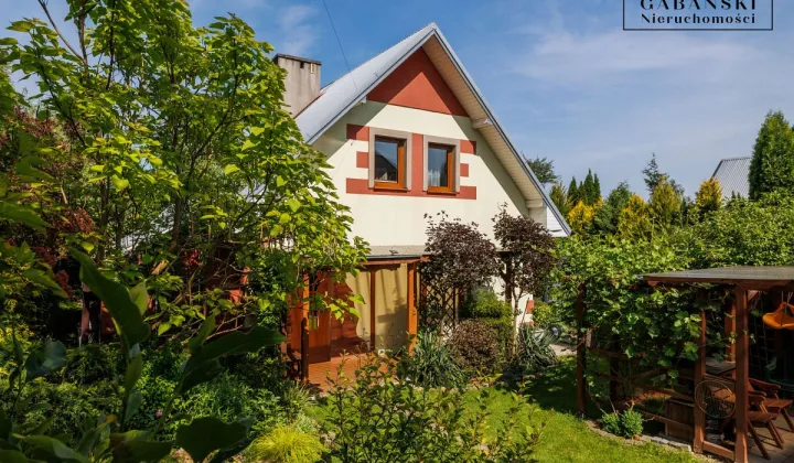 dom wolnostojący, 6 pokoi Ołpiny