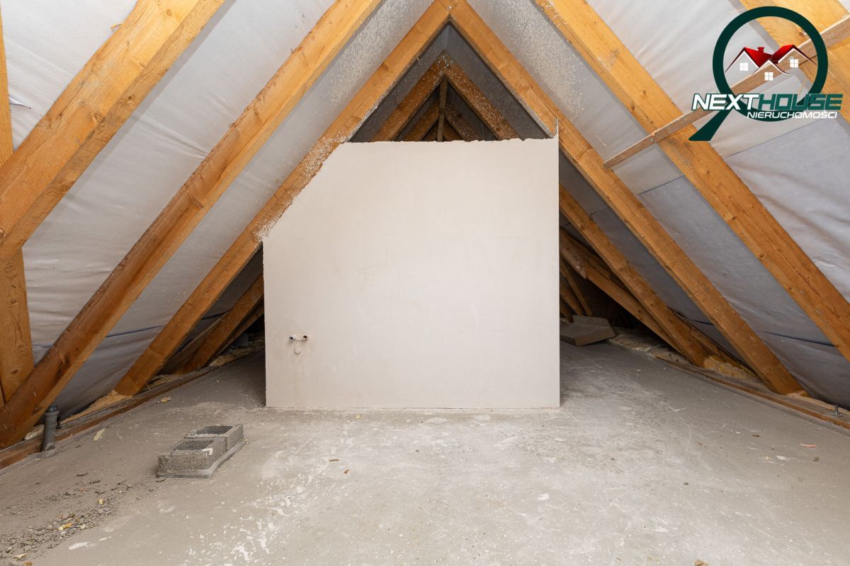 dom wolnostojący, 7 pokoi Ząb. Zdjęcie 24