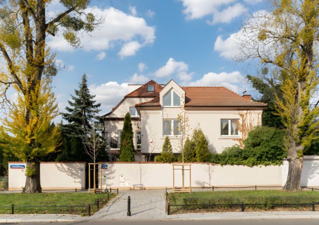 dom wolnostojący, 10 pokoi Warszawa Mokotów, ul. Antoniego Malczewskiego. Zdjęcie 4
