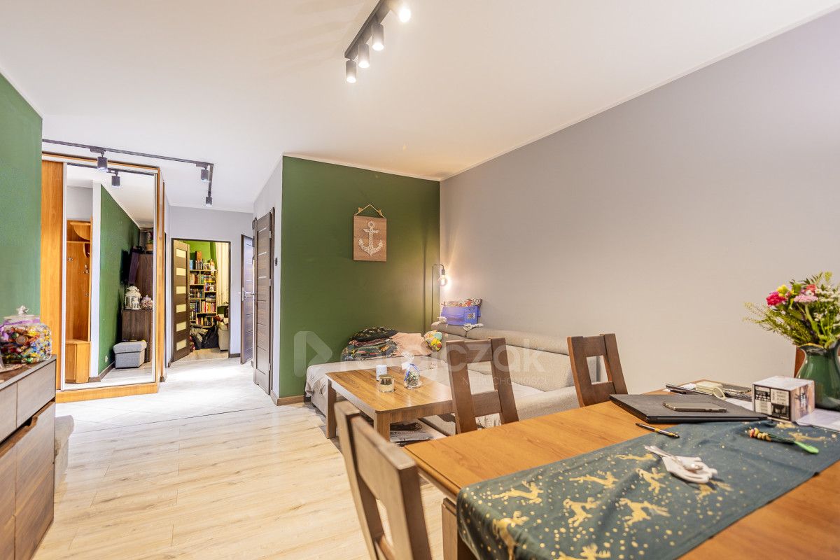 Mieszkanie 4-pokojowe Rumia, ul. Gdańska. Zdjęcie 2