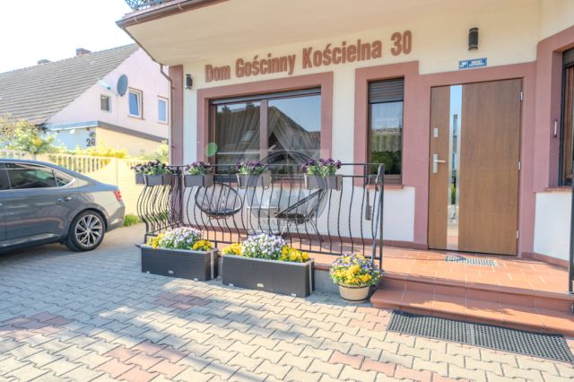 dom wolnostojący, 12 pokoi Dziwnów, ul. Kościelna. Zdjęcie 8