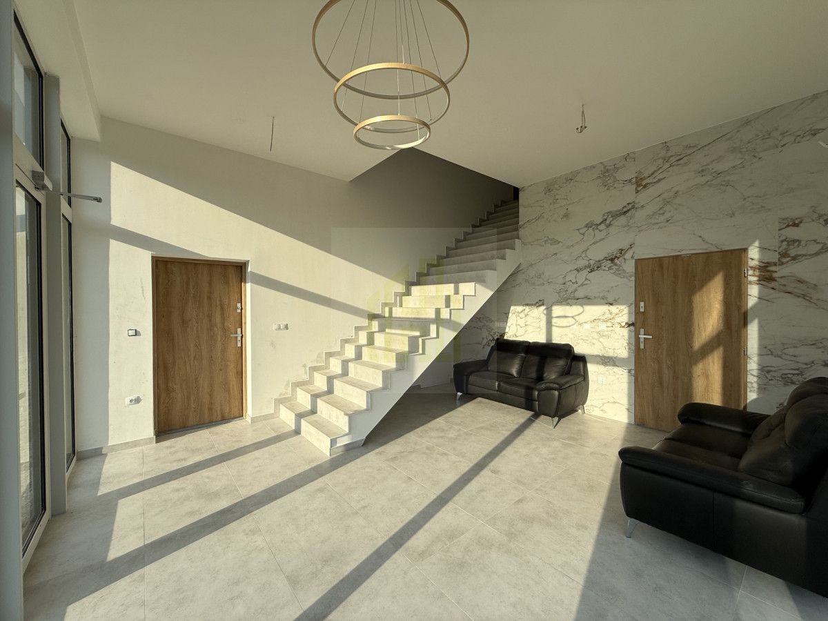 Lokal Warszawa, ul. Kobiałka. Zdjęcie 12