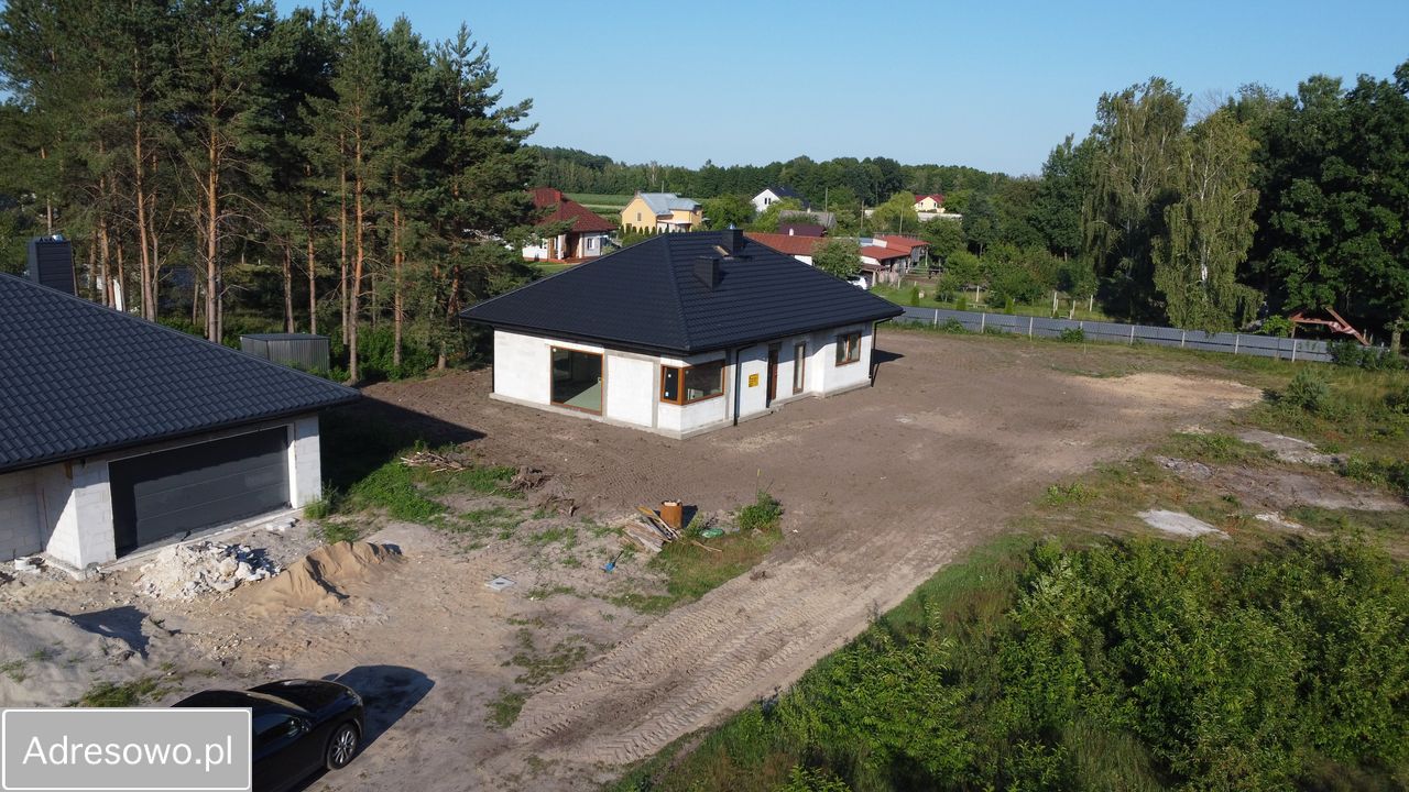 dom wolnostojący, 4 pokoje Rak. Zdjęcie 2