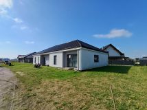 dom wolnostojący, 5 pokoi Opole Czarnowąsy, ul. Studzienna. Zdjęcie 1