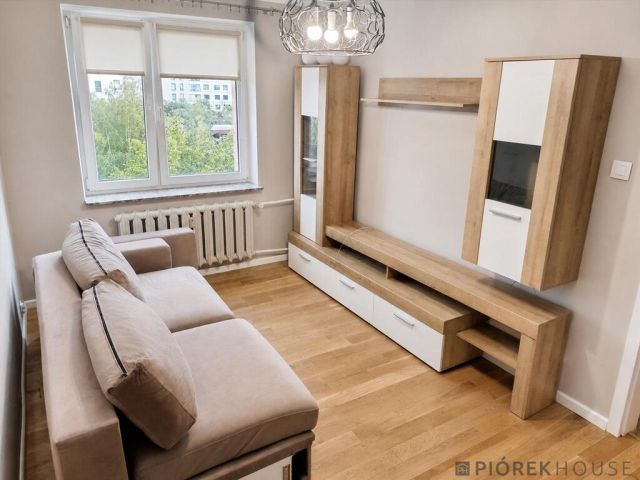 Mieszkanie 2-pokojowe Warszawa Praga-Południe, ul. Jugosłowiańska. Zdjęcie 1