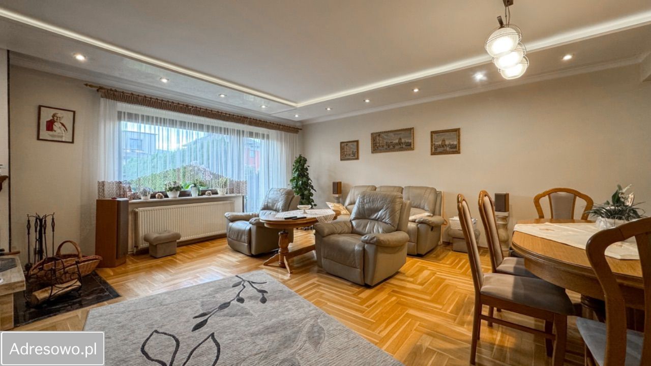 dom szeregowy, 6 pokoi Oława, ul. Adama Mickiewicza. Zdjęcie 19