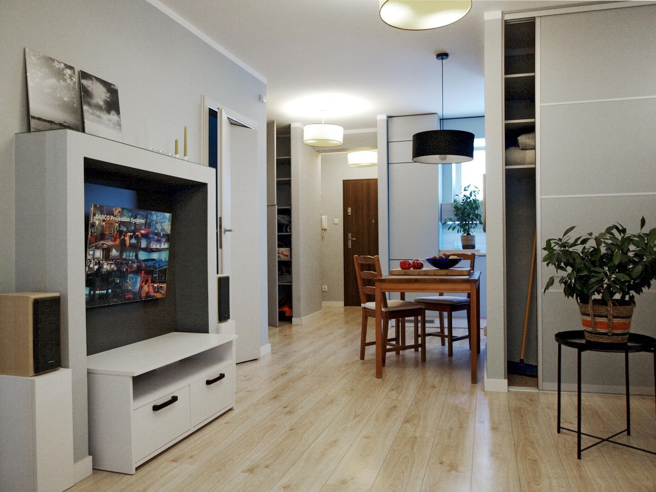 Mieszkanie 3-pokojowe Wrocław Zakrzów, ul. Zatorska. Zdjęcie 2