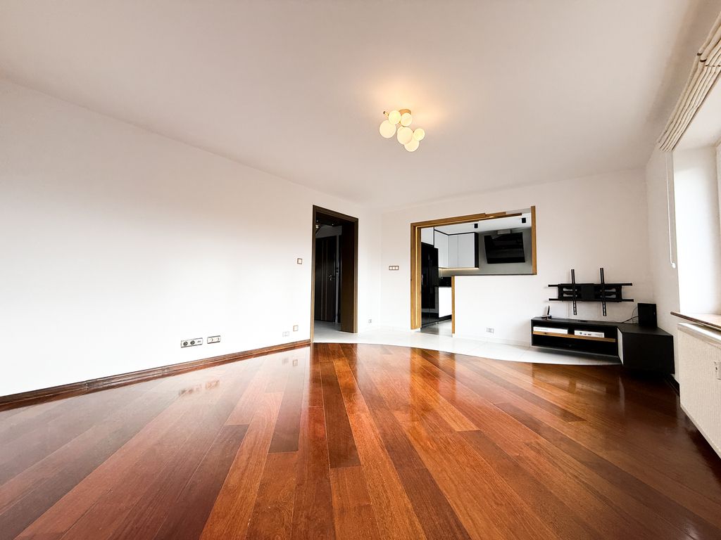 Mieszkanie 5-pokojowe Słupsk, ul. Nowowiejska. Zdjęcie 3