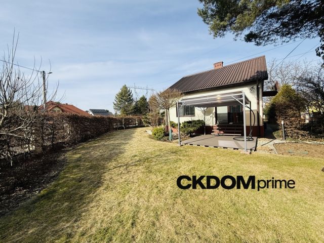 dom wolnostojący, 6 pokoi Starachowice, ul. Kasztanowa. Zdjęcie 2