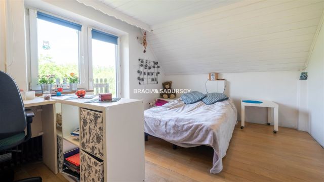 dom wolnostojący, 6 pokoi Karniowice, ul. Słoneczna. Zdjęcie 12