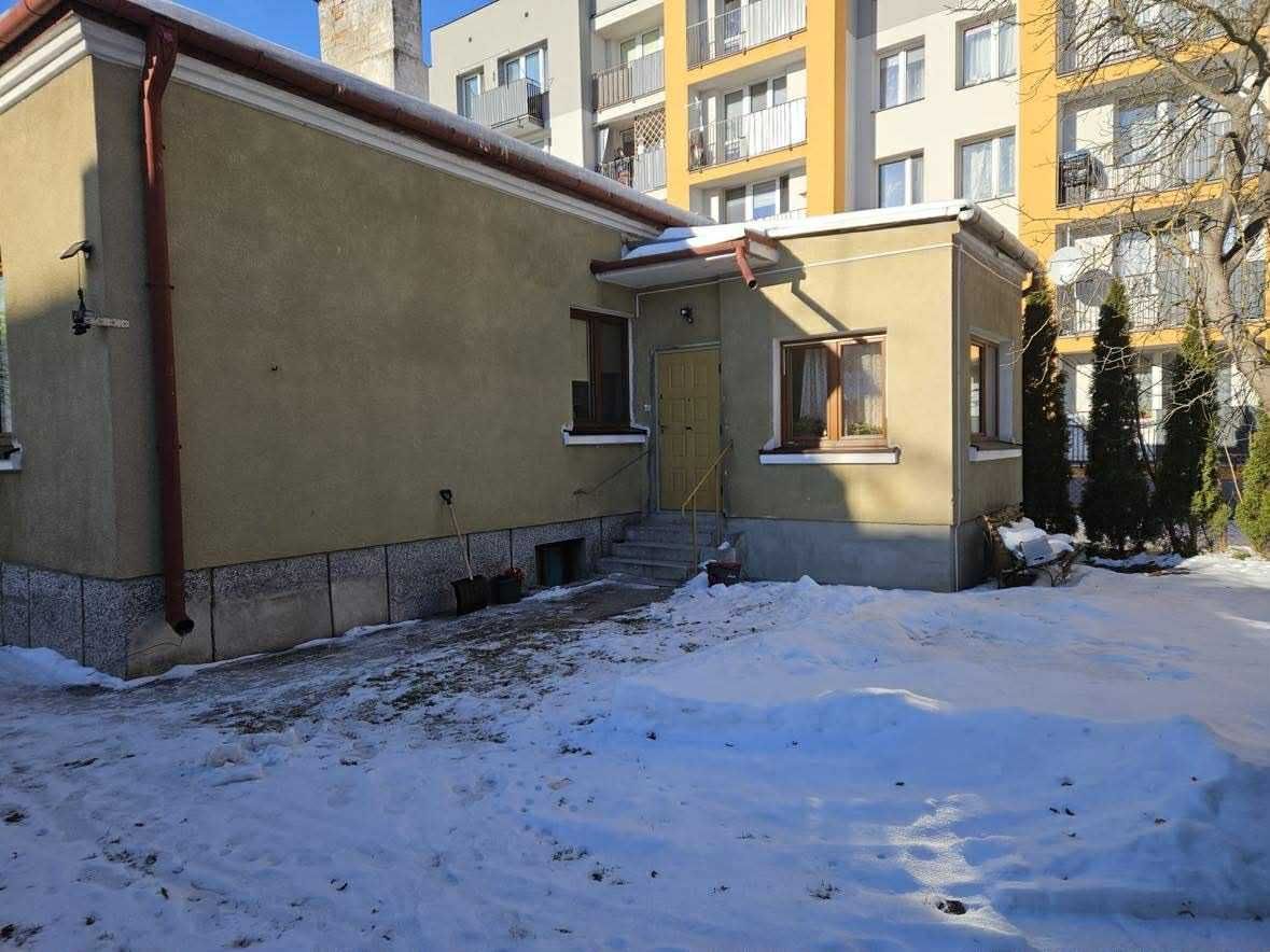 dom wolnostojący, 3 pokoje Włodawa Śródmieście, ul. Sienkiewicza. Zdjęcie 1