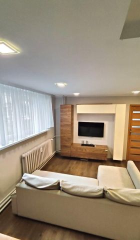 Mieszkanie 3-pokojowe Katowice os. Tysiąclecia, ul. Tysiąclecia. Zdjęcie 1