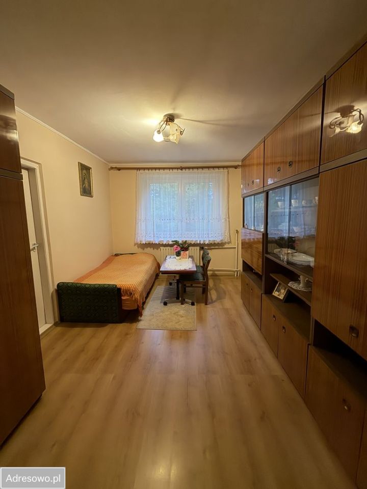 dom wolnostojący, 4 pokoje Święte. Zdjęcie 8