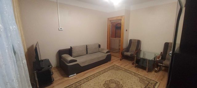 Mieszkanie 3-pokojowe Bąkowa. Zdjęcie 1