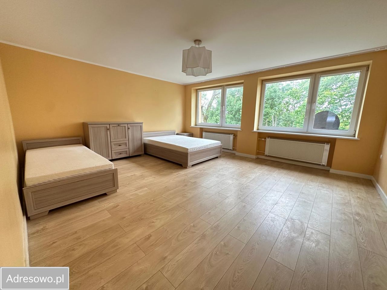 dom wolnostojący, 10 pokoi Wilamowo. Zdjęcie 5