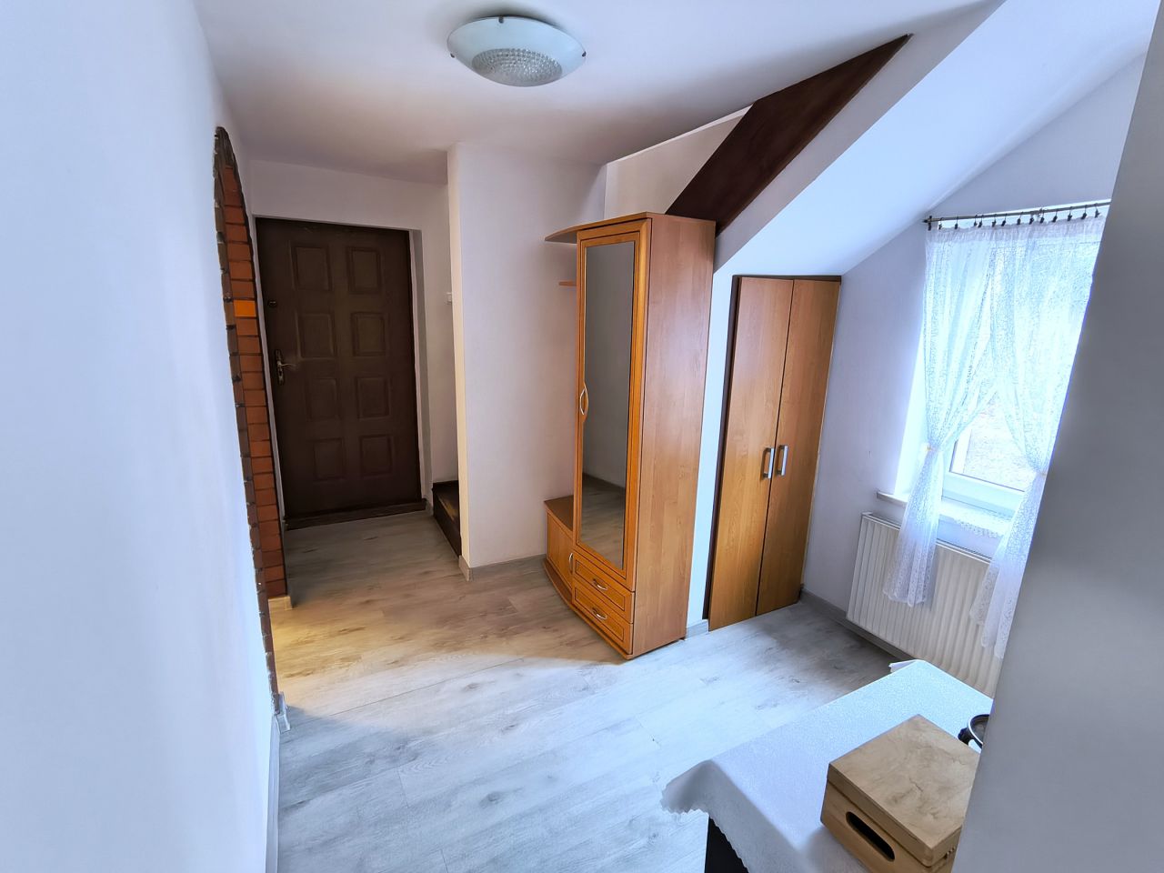 dom wolnostojący, 4 pokoje Mętów. Zdjęcie 6
