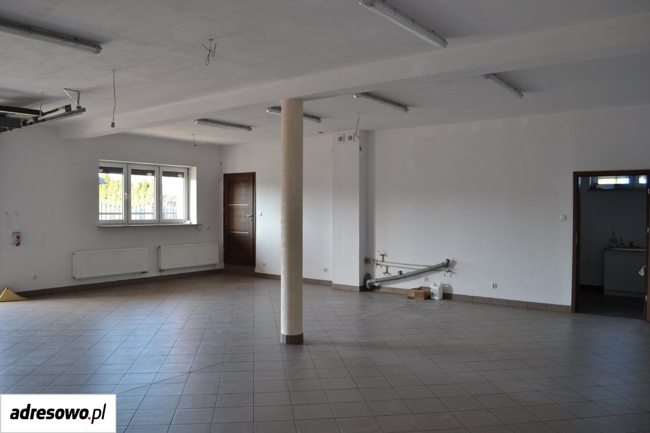 Lokal Radom Obozisko, ul. Rodziny Winczewskich. Zdjęcie 7