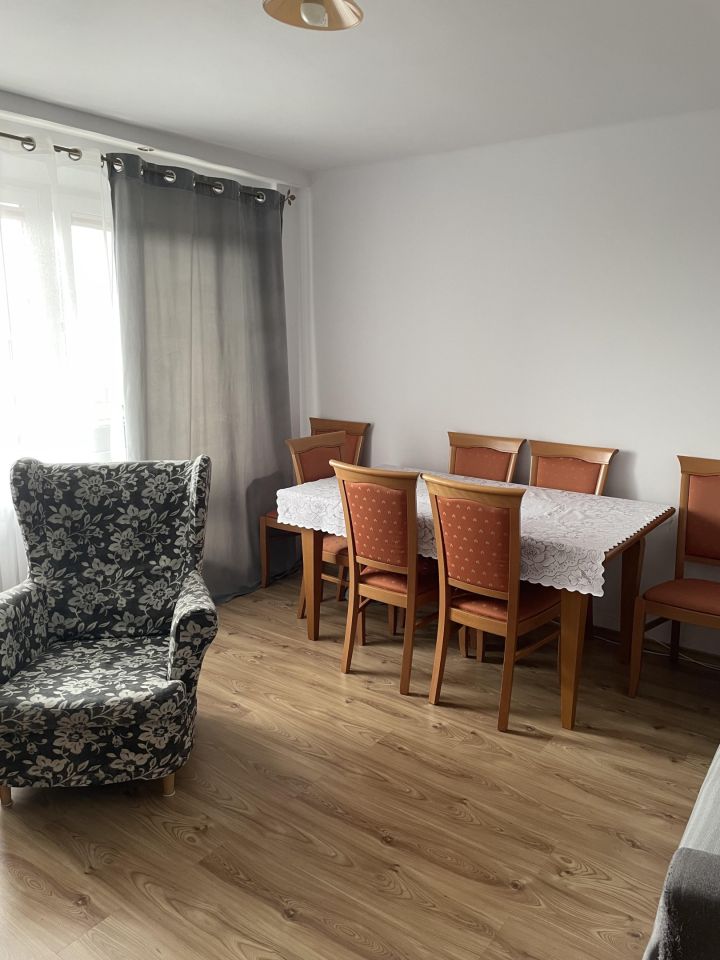 Mieszkanie 3-pokojowe Radzyń Podlaski, ul. Króla Kazimierza Jagiellończyka. Zdjęcie 2