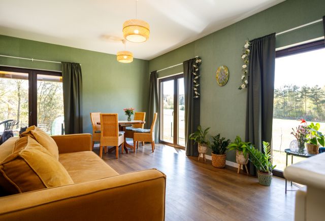dom wolnostojący, 4 pokoje Bagno. Zdjęcie 2