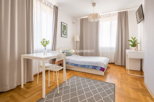 dom wolnostojący, 5 pokoi Kraków Łagiewniki-Borek Fałęcki, ul. Goplana. Zdjęcie 9