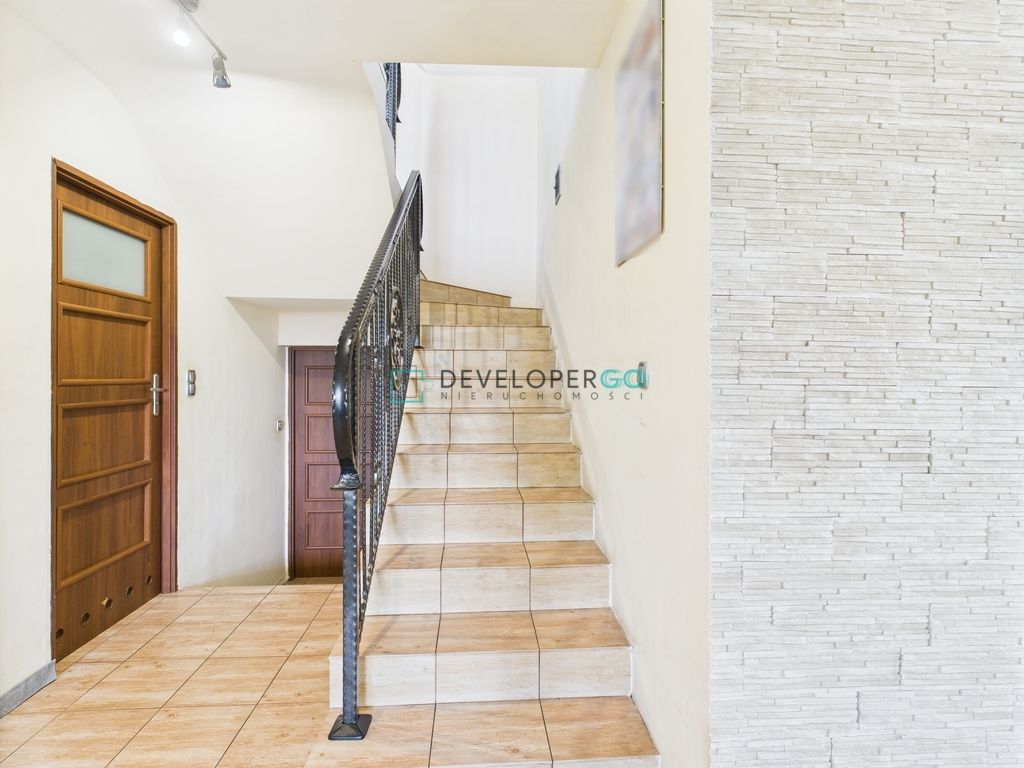 dom wolnostojący, 5 pokoi Złotoria. Zdjęcie 8