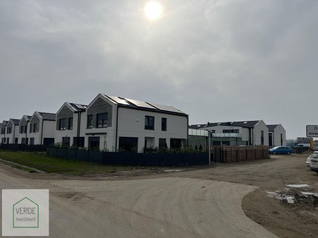 bliźniak, 6 pokoi Szczytniki. Zdjęcie 4